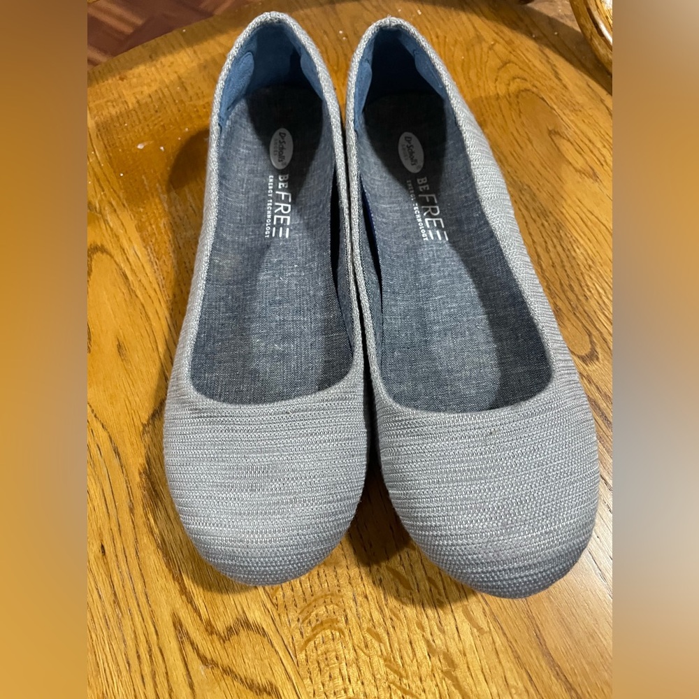 Dr. Scholl’s Light Blue Flats. Size 8M 🔸Like New🔸